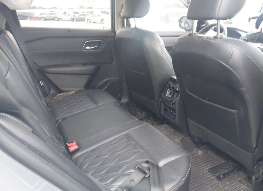 Photo 8 of 2021 Nissan Rogue PLATINUM FWD (VIN JN8AT3DC4MW106766)