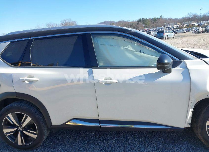 Photo 13 of 2021 Nissan Rogue PLATINUM FWD (VIN JN8AT3DC7MW100282)