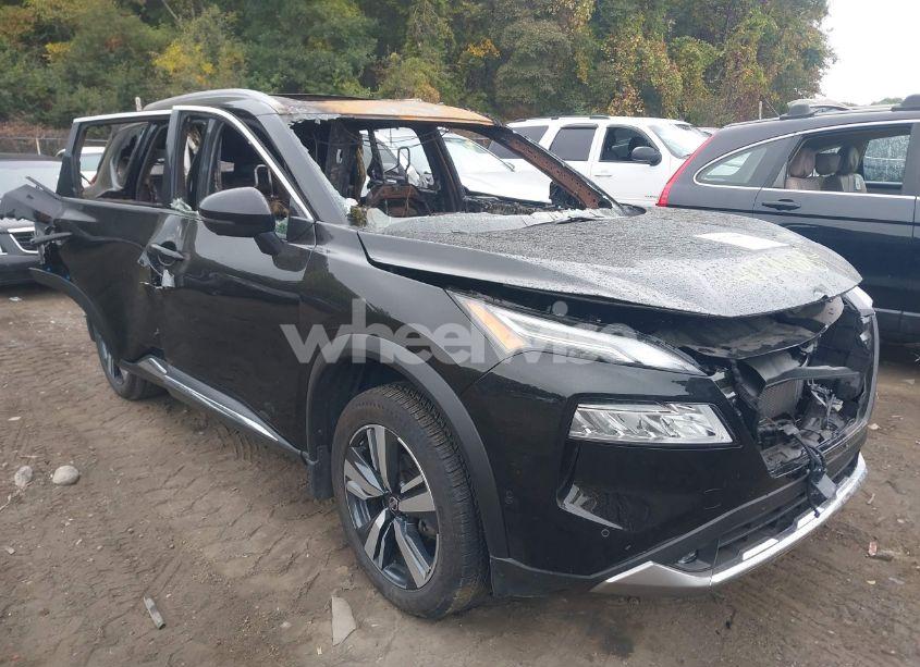 2021 Nissan Rogue PLATINUM INTELLIGENT AWD (VIN JN8AT3DD2MW319420) main photo