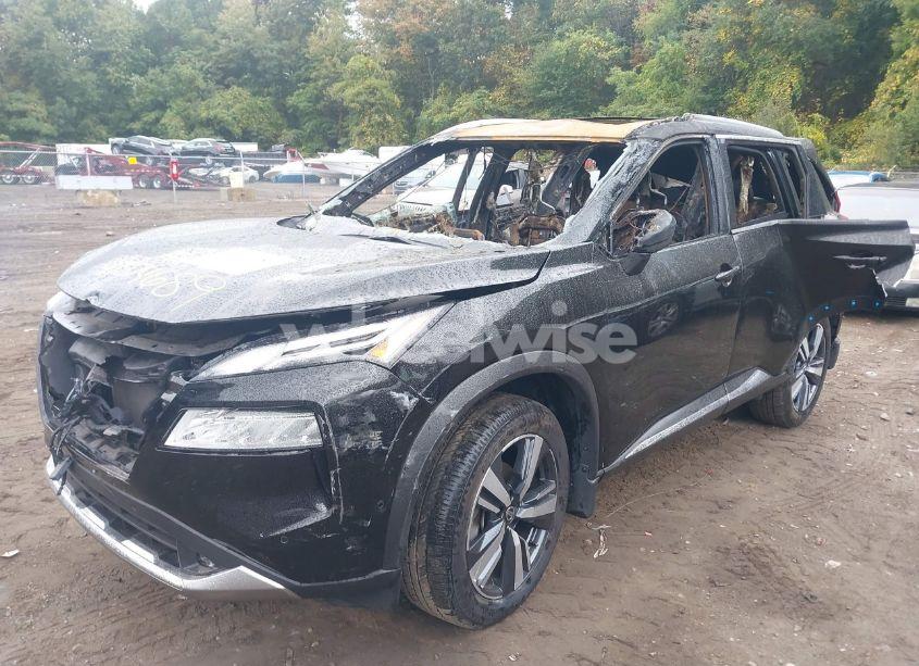 Photo 2 of 2021 Nissan Rogue PLATINUM INTELLIGENT AWD (VIN JN8AT3DD2MW319420)