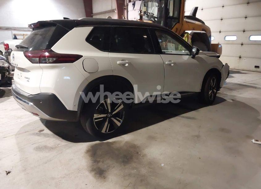 Photo 4 of 2021 Nissan Rogue PLATINUM INTELLIGENT AWD (VIN JN8AT3DD5MW304099)