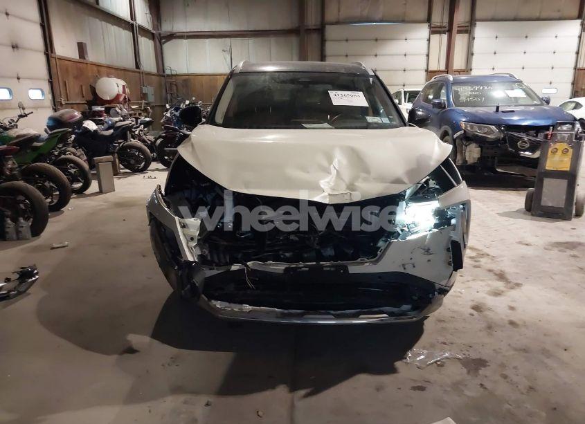 Photo 6 of 2021 Nissan Rogue PLATINUM INTELLIGENT AWD (VIN JN8AT3DD5MW304099)