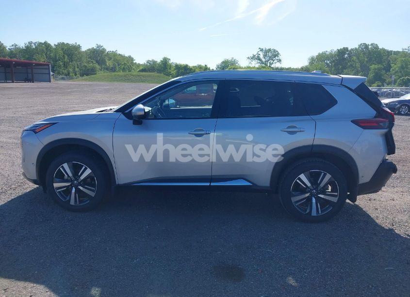 Photo 15 of 2021 Nissan Rogue PLATINUM INTELLIGENT AWD (VIN JN8AT3DD7MW304248)