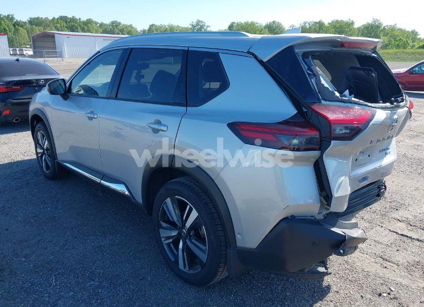 Photo 3 of 2021 Nissan Rogue PLATINUM INTELLIGENT AWD (VIN JN8AT3DD7MW304248)