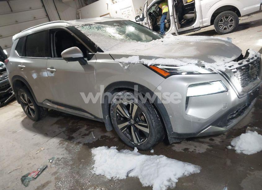2021 Nissan Rogue PLATINUM INTELLIGENT AWD (VIN JN8AT3DD7MW306551) main photo