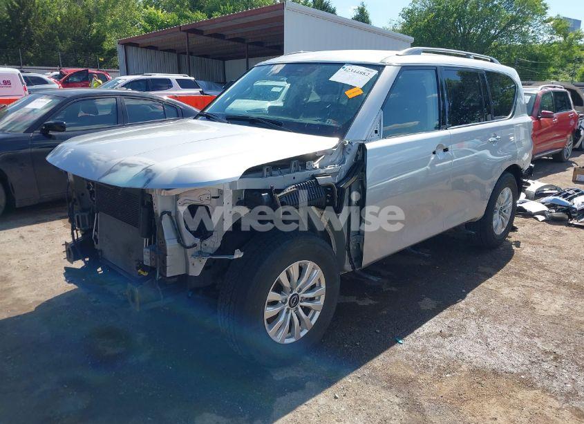 Photo 2 of 2022 Nissan Armada SV 4WD (VIN JN8AY2AD2N9677990)