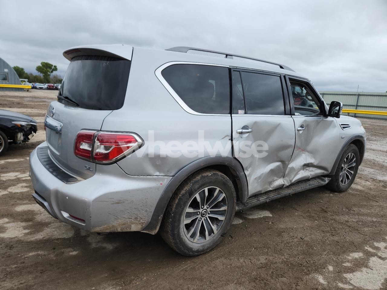 Photo 3 of 2019 NISSAN ARMADA SV N/A (VIN JN8AY2NC7KX510372)
