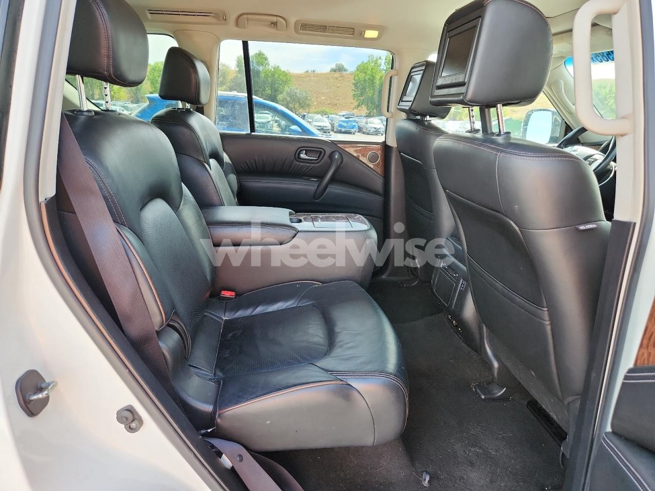 Photo 11 of 2017 NISSAN ARMADA PLATINUM (VIN JN8AY2NE5H9702520)