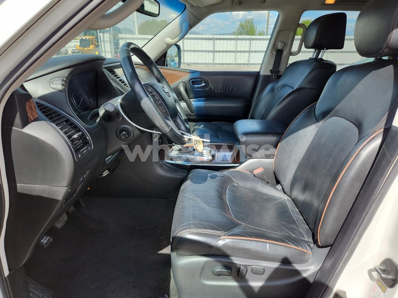 Photo 7 of 2017 NISSAN ARMADA PLATINUM (VIN JN8AY2NE5H9702520)