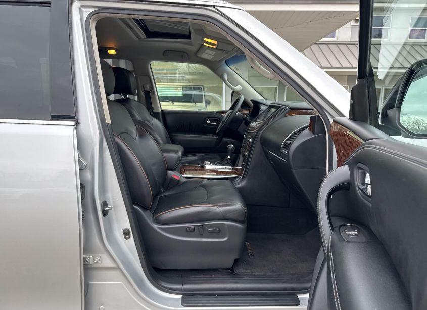 Photo 5 of 2017 Nissan Armada PLATINUM (VIN JN8AY2NE5H9703795)