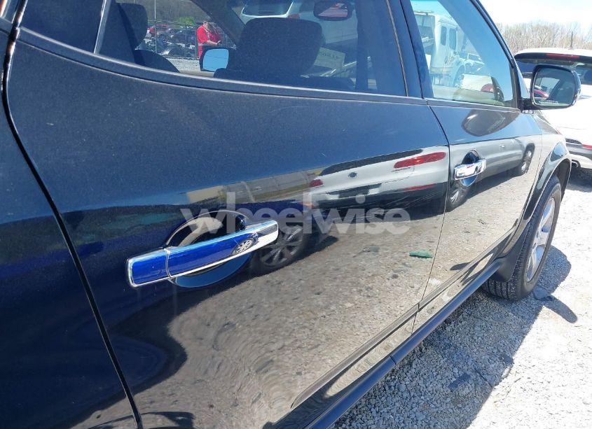 Photo 6 of 2005 Nissan Murano SL (VIN JN8AZ08T25W307395)