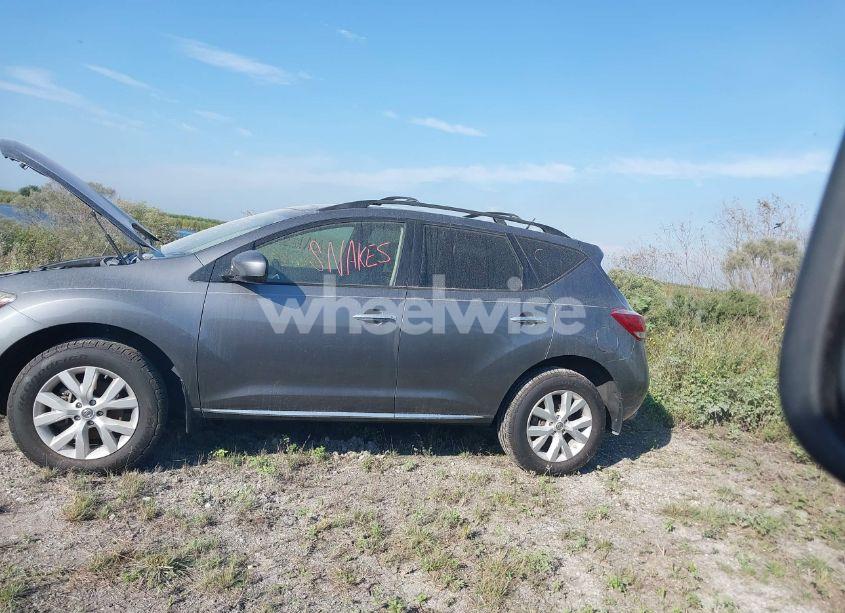 Photo 2 of 2013 Nissan Murano SL (VIN JN8AZ1MU1DW210384)