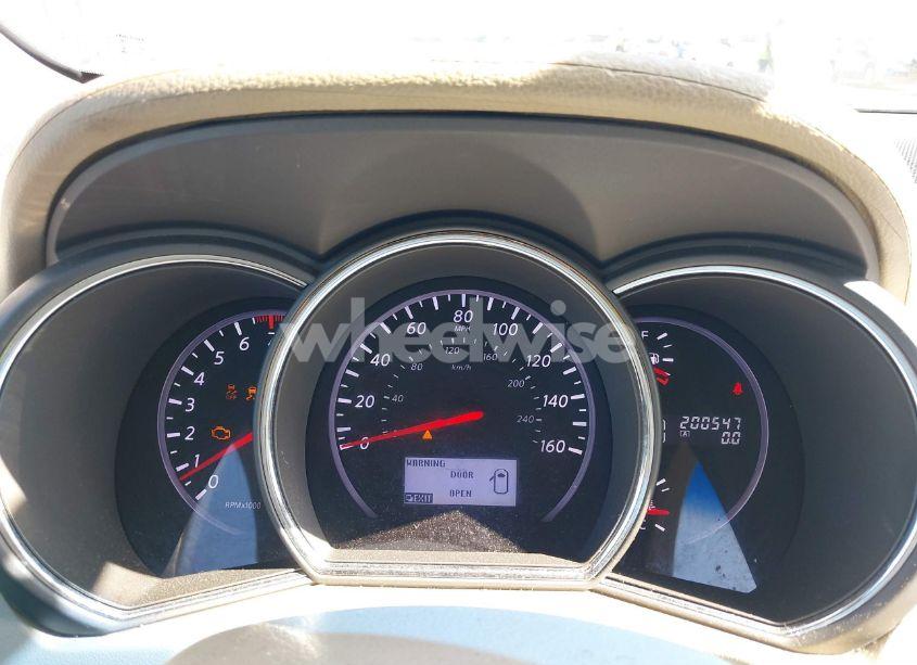 Photo 2 of 2011 Nissan Murano SV (VIN JN8AZ1MW1BW186845)