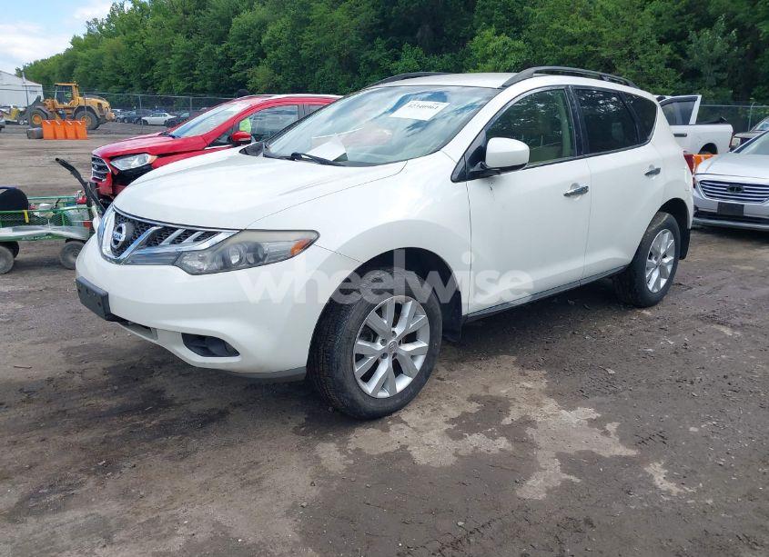 Photo 2 of 2013 Nissan Murano SV (VIN JN8AZ1MW1DW305724)