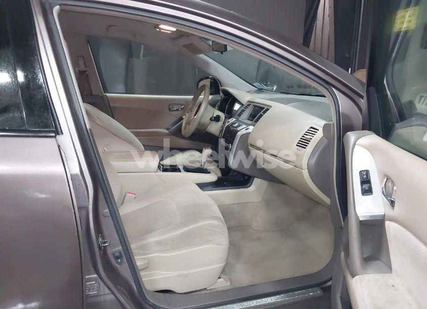 Photo 5 of 2010 Nissan Murano S (VIN JN8AZ1MW2AW127687)