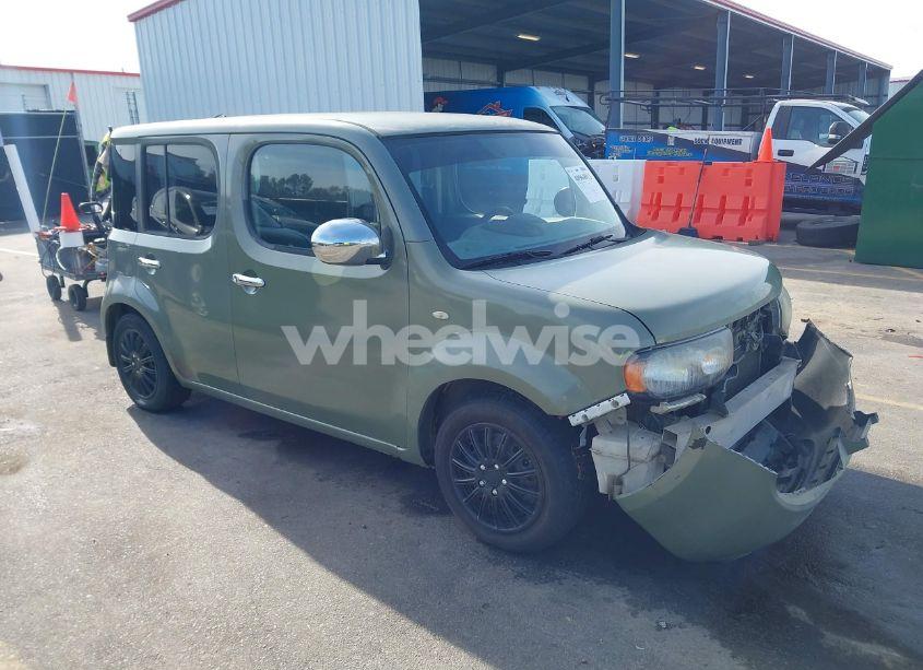 2010 Nissan Cube 1.8S (VIN JN8AZ2KR6AT154010) main photo