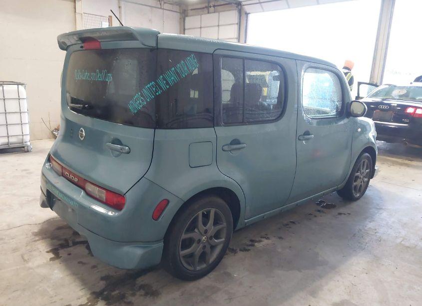 2010 Nissan Cube 1.8SL (VIN JN8AZ2KR8AT167812) main photo