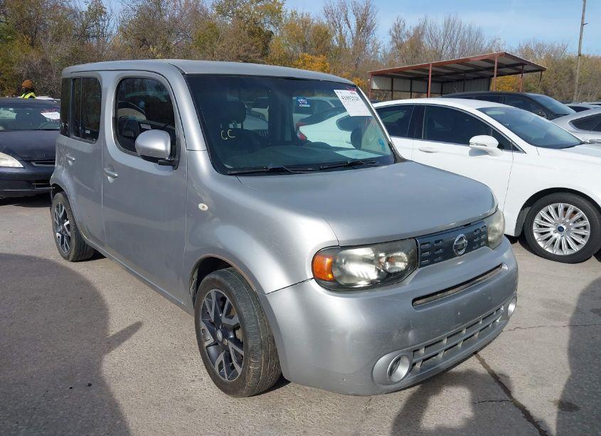 2010 Nissan Cube 1.8S (VIN JN8AZ2KR9AT152932) main photo