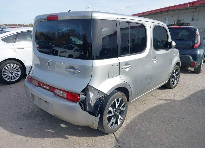 Photo 2 of 2010 Nissan Cube 1.8S (VIN JN8AZ2KR9AT152932)