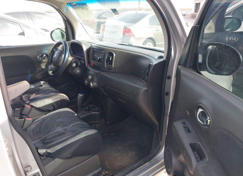 Photo 3 of 2010 Nissan Cube 1.8S (VIN JN8AZ2KR9AT152932)