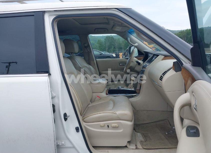 Photo 5 of 2014 Infiniti Qx80 (VIN JN8AZ2NC1E9350687)