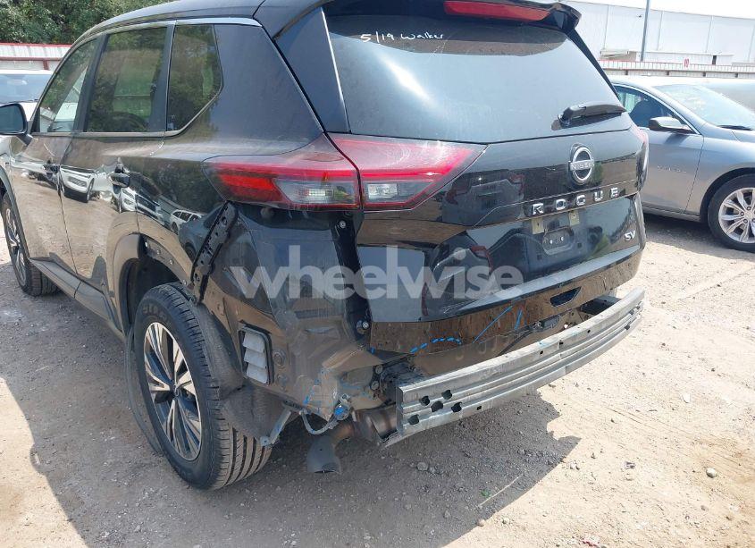 Photo 6 of 2023 Nissan Rogue SV FWD (VIN JN8BT3BA0PW420988)