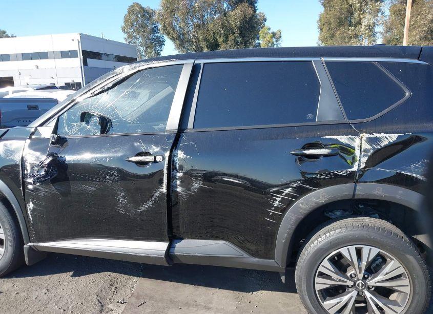 Photo 6 of 2023 Nissan Rogue SV FWD (VIN JN8BT3BA0PW422031)