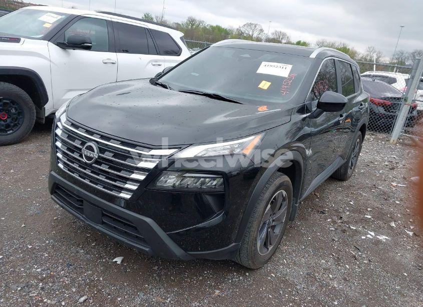 Photo 2 of 2024 Nissan Rogue SV FWD (VIN JN8BT3BA0RW356549)