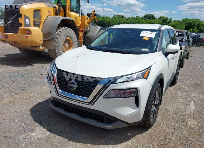 Photo 2 of 2023 Nissan Rogue SV FWD (VIN JN8BT3BA1PW430588)