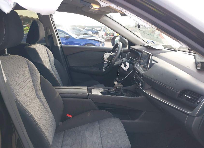 2023 Nissan Rogue SV FWD (VIN JN8BT3BA1PW431899) main photo