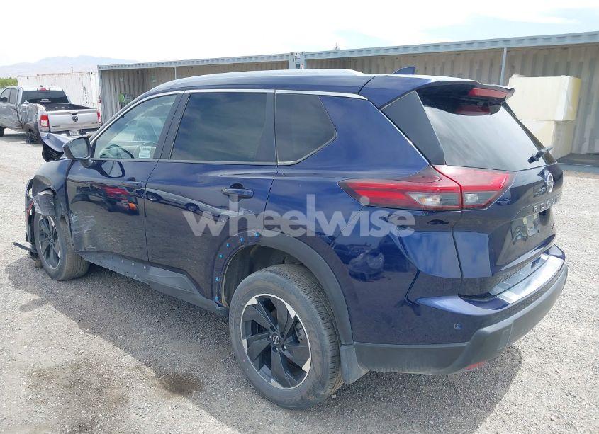 Photo 3 of 2024 Nissan Rogue SV FWD (VIN JN8BT3BA1RW357628)