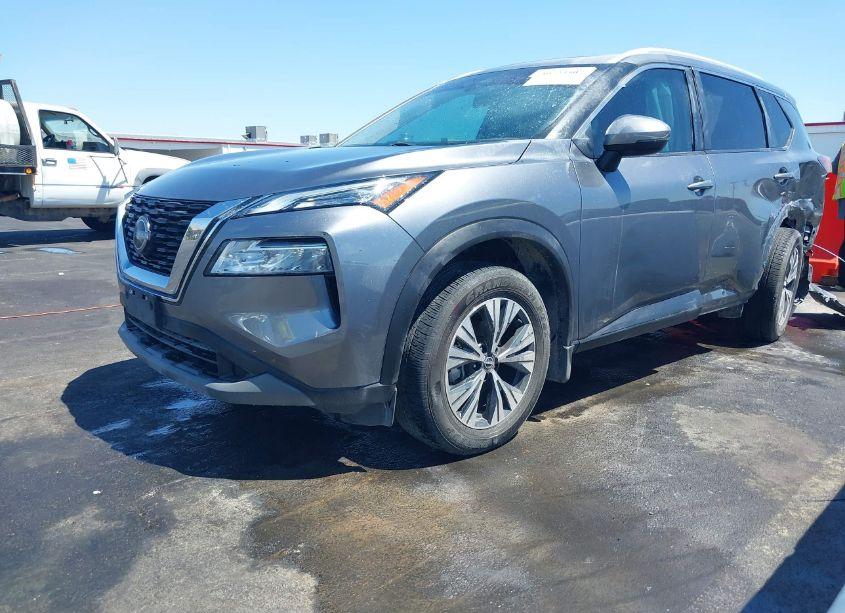 2022 Nissan Rogue SV FWD (VIN JN8BT3BA2NW043934) main photo