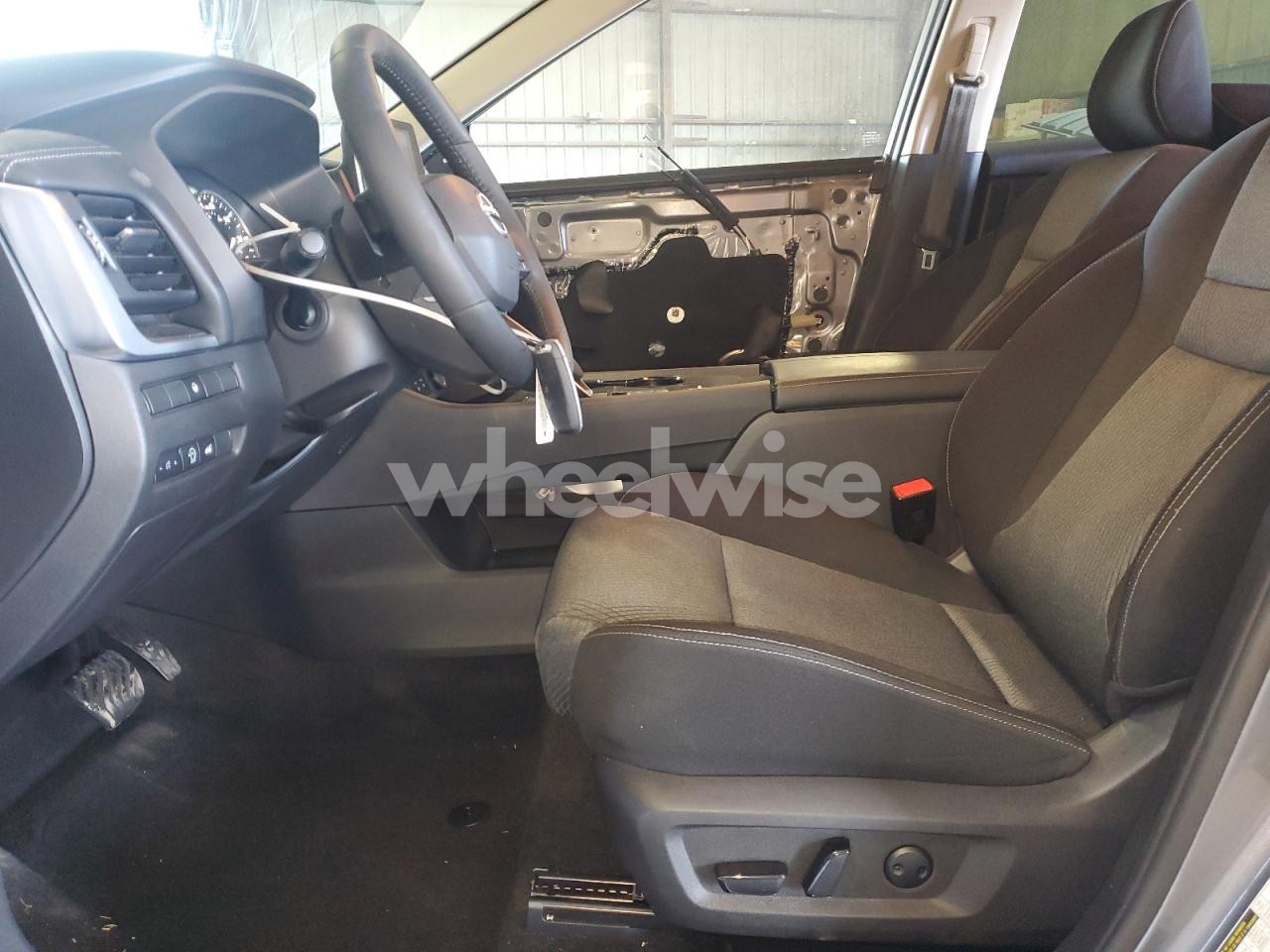 Photo 7 of 2025 NISSAN ROGUE SV (VIN JN8BT3BA3SW007374)