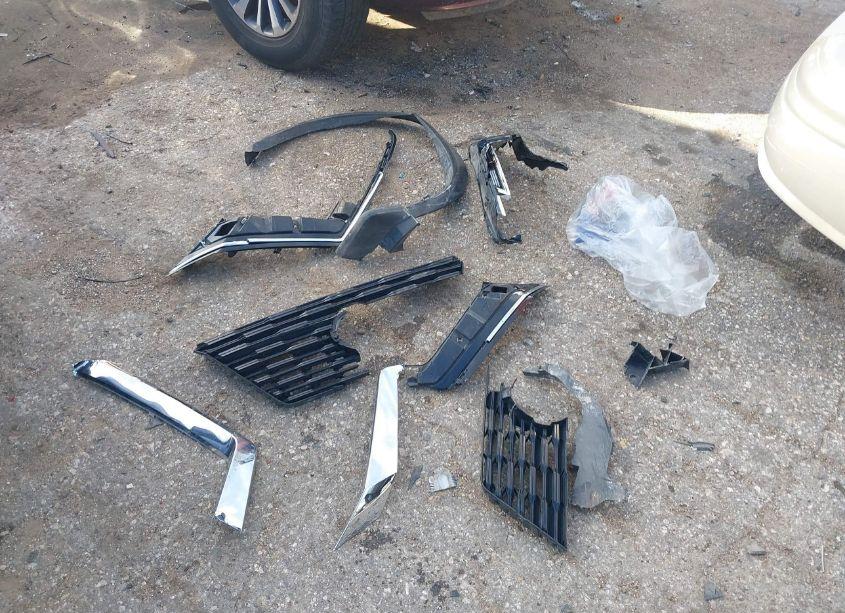 Photo 3 of 2023 Nissan Rogue SV FWD (VIN JN8BT3BA5PW004130)