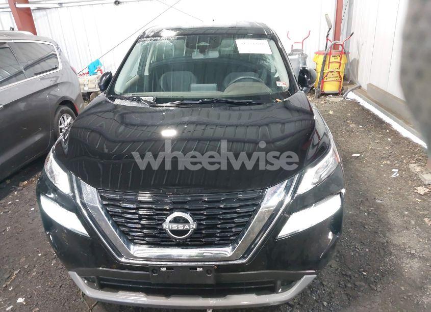 Photo 2 of 2023 Nissan Rogue SV FWD (VIN JN8BT3BA5PW423076)