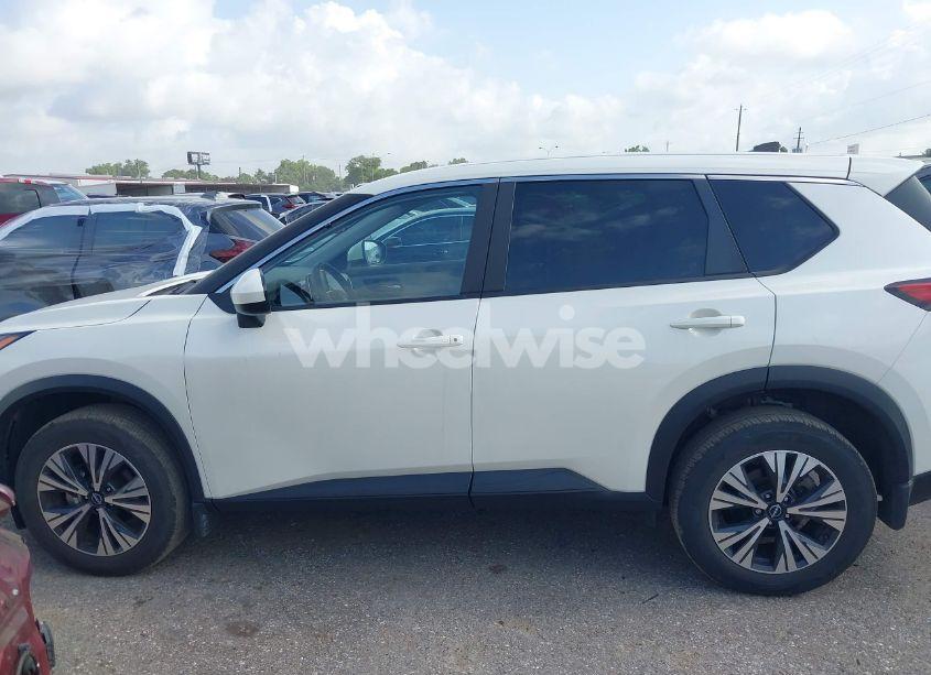 Photo 14 of 2023 Nissan Rogue SV FWD (VIN JN8BT3BA5PW425636)
