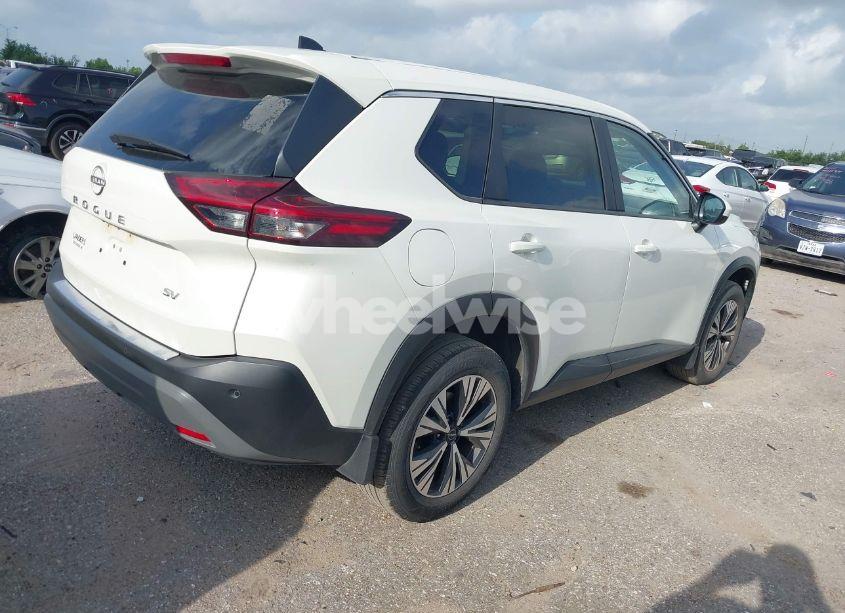 Photo 4 of 2023 Nissan Rogue SV FWD (VIN JN8BT3BA5PW425636)