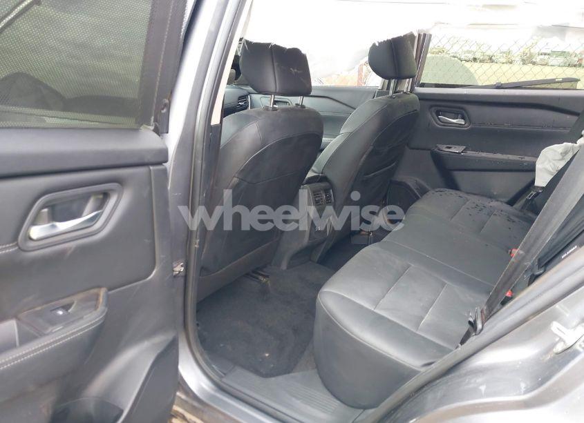 Photo 8 of 2024 Nissan Rogue SV FWD (VIN JN8BT3BA5RW004731)