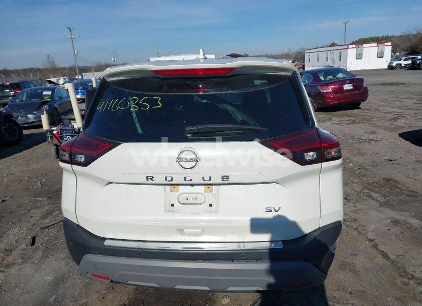 Photo 3 of 2023 Nissan Rogue SV FWD (VIN JN8BT3BA6PW408148)