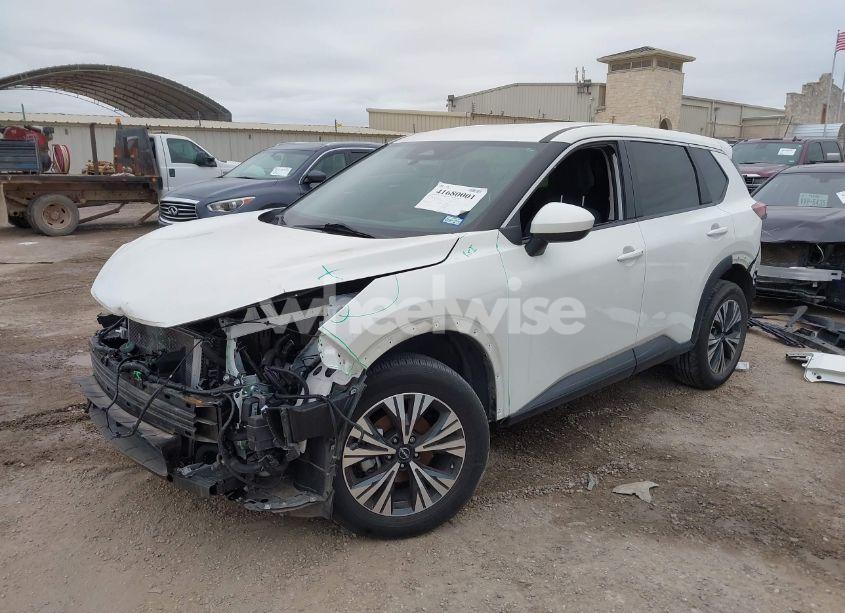 Photo 2 of 2023 Nissan Rogue SV FWD (VIN JN8BT3BA7PW008745)