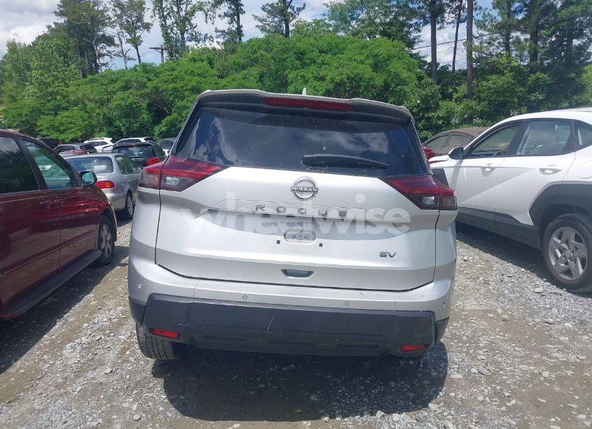 Photo 16 of 2024 Nissan Rogue SV FWD (VIN JN8BT3BA7RW350411)