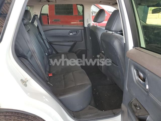 Photo 4 of 2023 NISSAN ROGUE SV (VIN JN8BT3BA8PW007197)