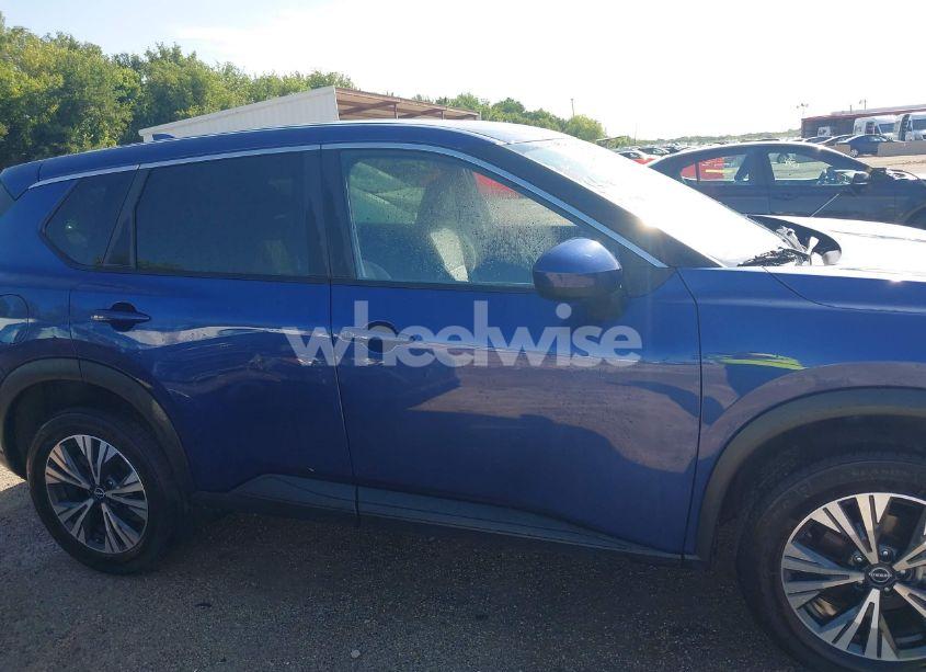 Photo 13 of 2023 Nissan Rogue SV FWD (VIN JN8BT3BA8PW009497)