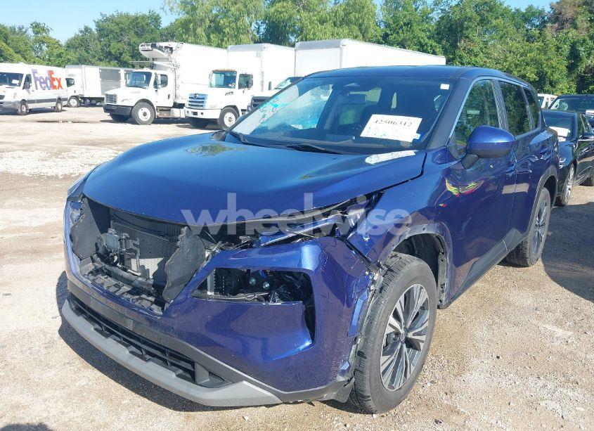 Photo 2 of 2023 Nissan Rogue SV FWD (VIN JN8BT3BA8PW009497)