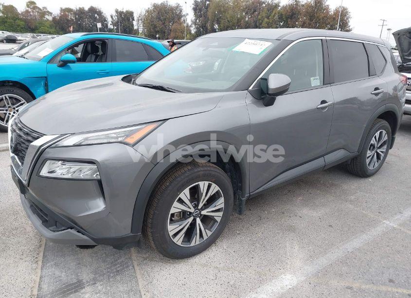 Photo 2 of 2023 Nissan Rogue SV FWD (VIN JN8BT3BA9PW404790)