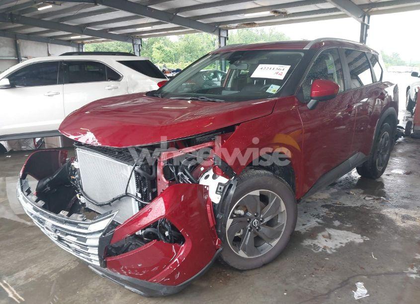 Photo 2 of 2024 Nissan Rogue SV FWD (VIN JN8BT3BA9RW005381)