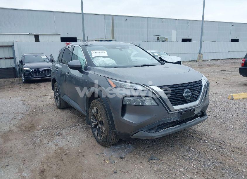 2023 Nissan Rogue SV FWD (VIN JN8BT3BAXPW406256) main photo