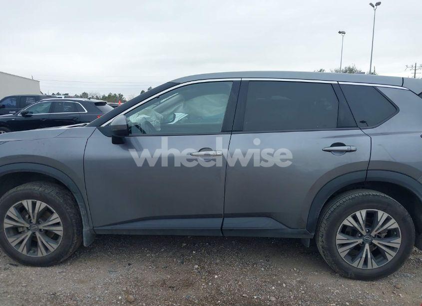 Photo 14 of 2023 Nissan Rogue SV FWD (VIN JN8BT3BAXPW406256)