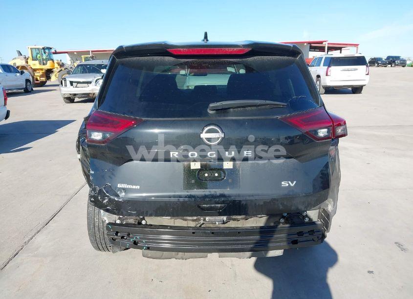 Photo 5 of 2023 Nissan Rogue SV FWD (VIN JN8BT3BAXPW418651)