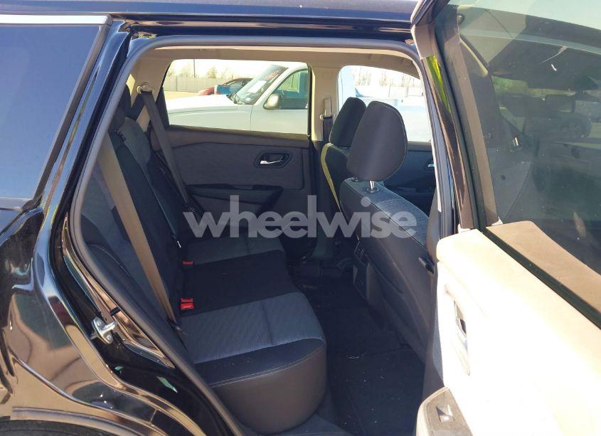 Photo 4 of 2023 Nissan Rogue SV FWD (VIN JN8BT3BAXPW418651)